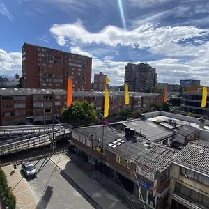 Apartaestudio Tipo Loft Con Hermosa Vista Apartamento